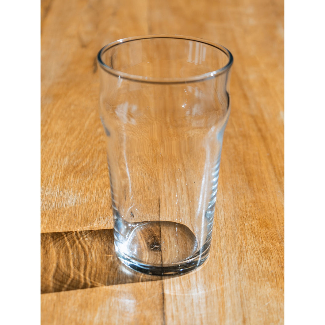 PUB DRINKING GLASS  20oz, PASABAHCE